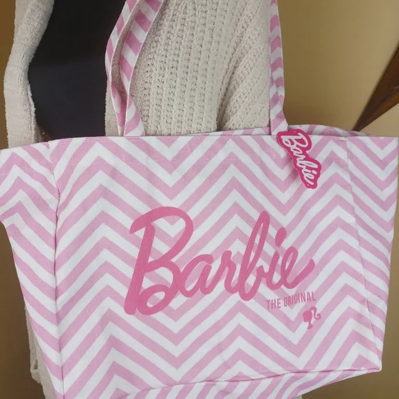 NWT Skinny Dip Limited edition Barbie bag bundle - Picture 6 of 9